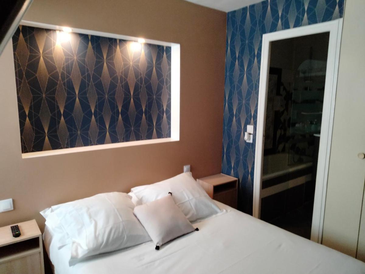 Hotel Central Anzac Amiens Buitenkant foto