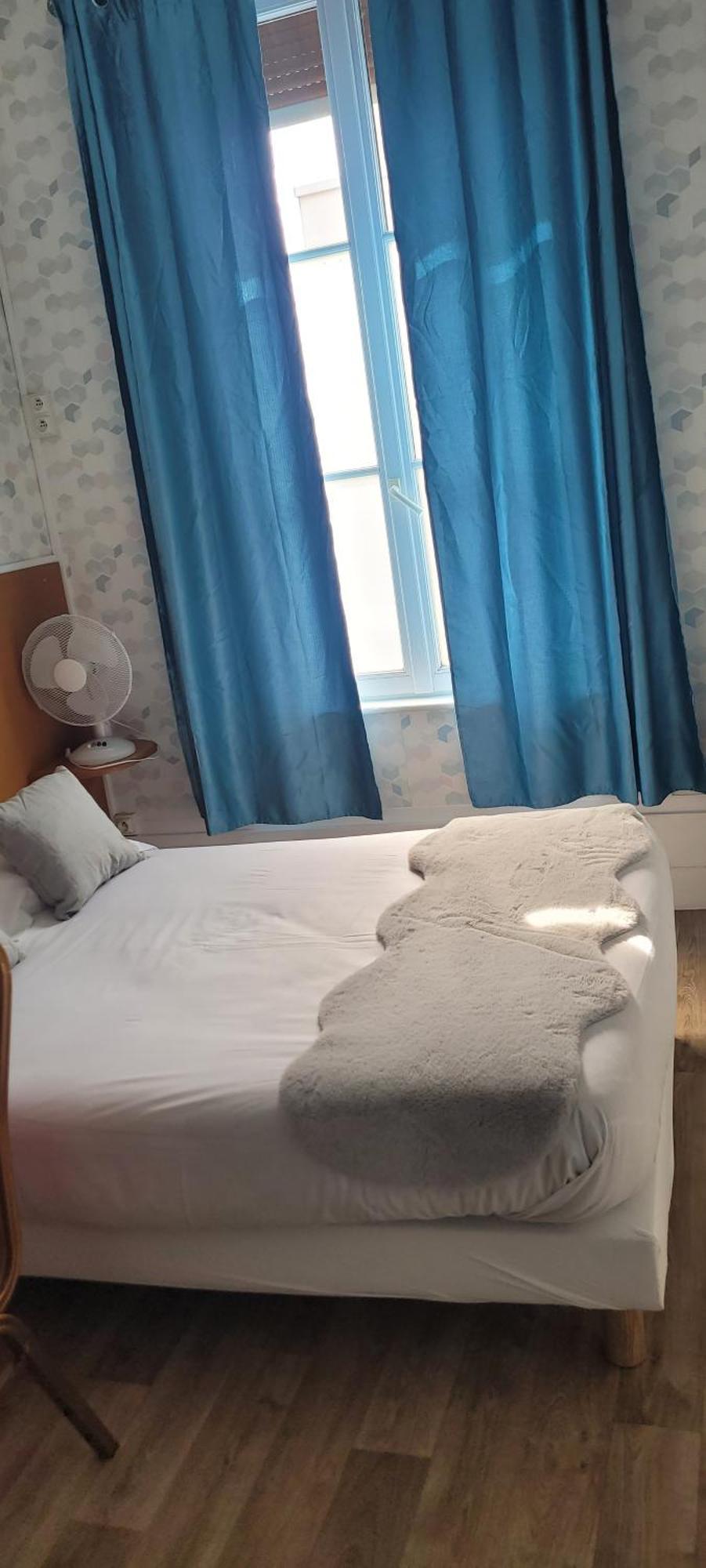Hotel Central Anzac Amiens Buitenkant foto